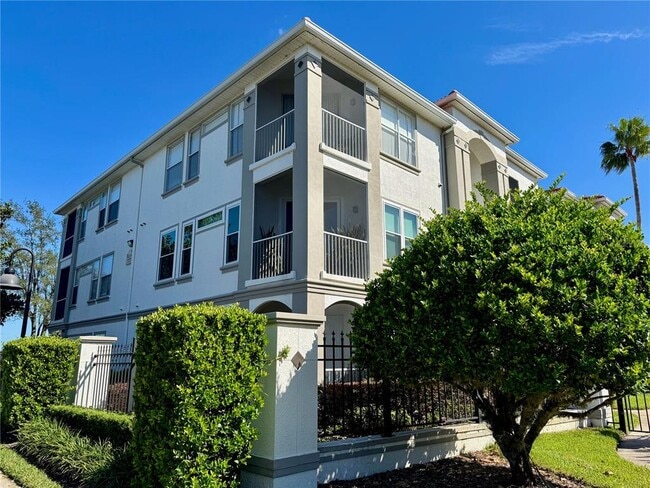 Photo - 2627 Maitland Crossing Way Unidad 301