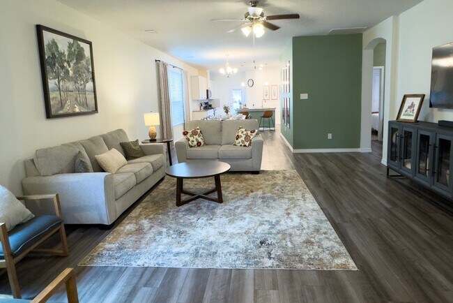 1316 McQueeny Dr
