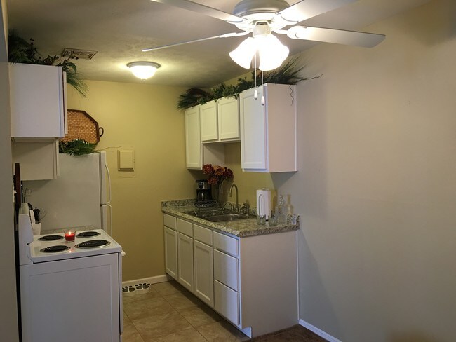 Remodeled Kitchen - Dixmyth Hills