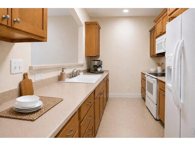 Photo - 4101 Crittenton Ln