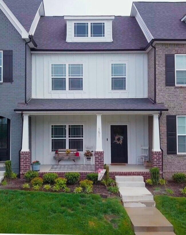 151 Grandstand Blvd Townhome Townhome Rental in Gallatin TN