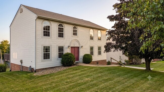 Building Photo - 3129 Westwind Dr