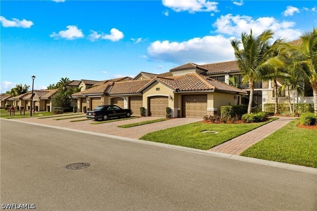 Building Photo - 28022 Bridgetown Ct Unit 4811