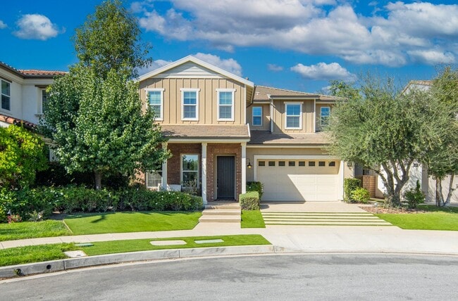 Exceptional Remodeled & Professionally Fur... - Exceptional Remodeled & Professionally Fur...