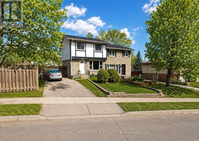 Photo - 152 Woodside Ave