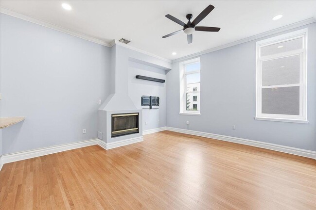 Photo - 818 Jefferson St Unit 3B