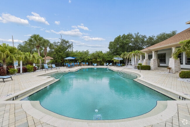 Building Photo - Goldelm at Braden River