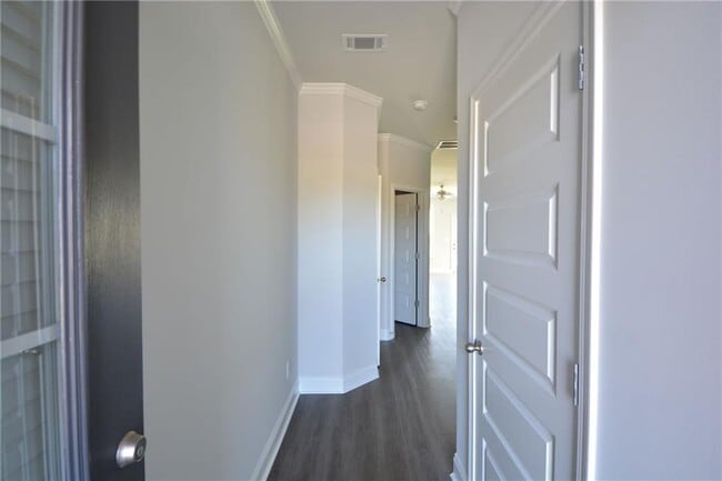 Photo - 3871 Brookburn Park