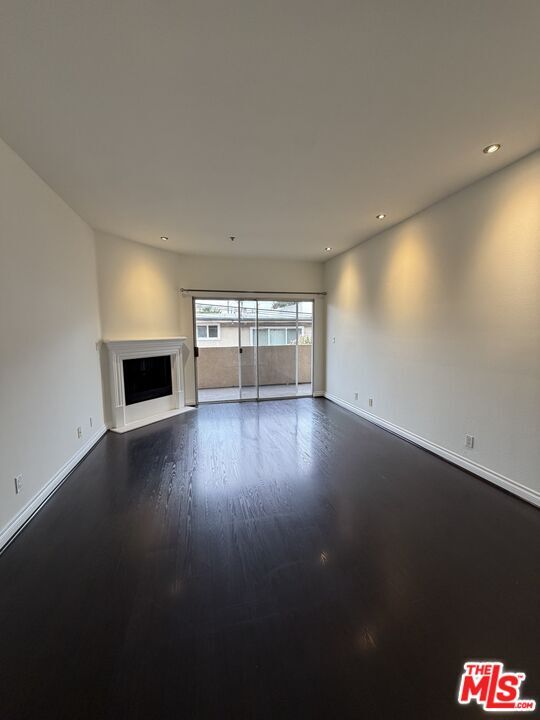 Building Photo - 87 S Allen Ave Unit 204