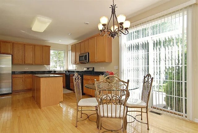 Photo - 2812 Sweet Clover Way