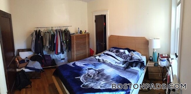 Building Photo - 1450 Commonwealth Ave Unit 22