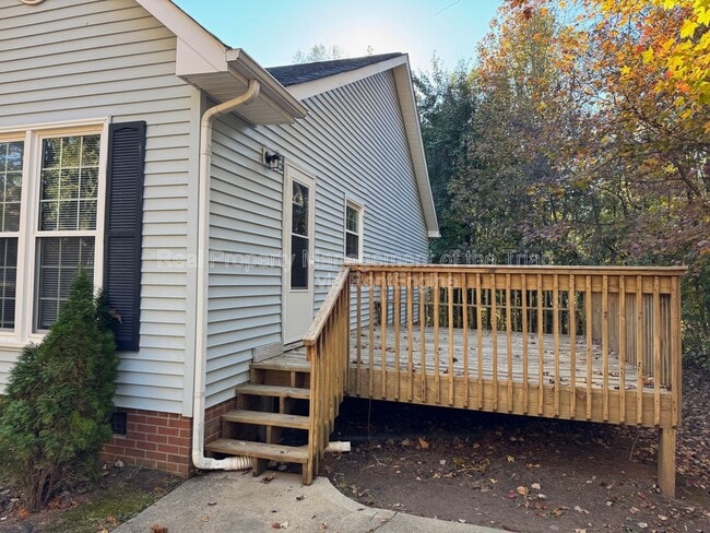 Photo - 4005 Sassafras Ct