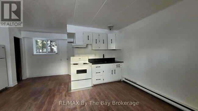 Photo - 280 River Rd E Unit A08