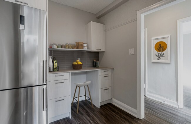 Photo - Raglan Gardens