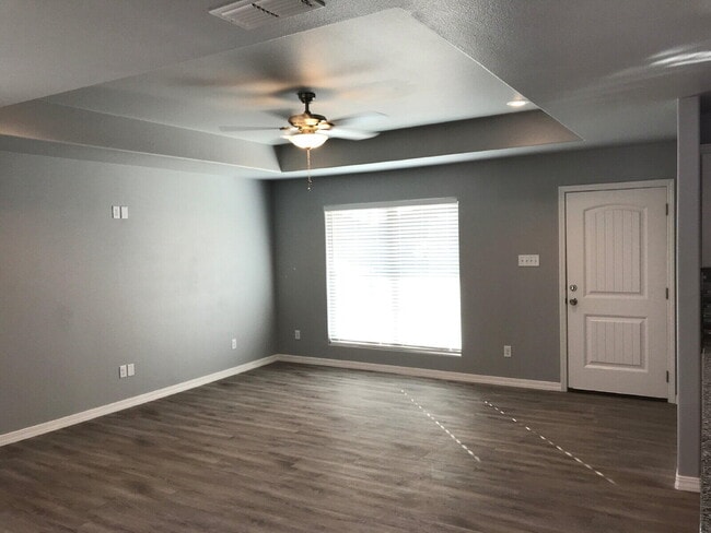 Photo - 8806 16th St