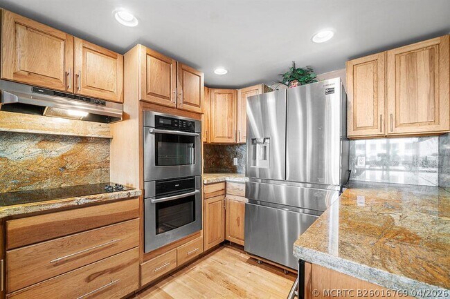 Photo - 800 SE 20th Ave Unit 407