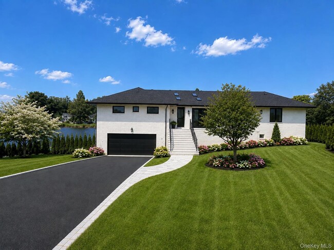 Photo - 230 Grist Mill Ln