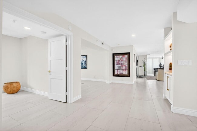 Photo - 7233 Promenade Dr Unidad 101