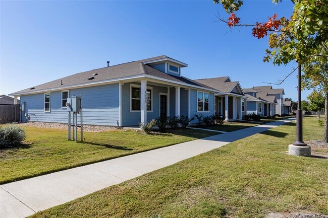 Photo - 2533 Pecan Island Dr