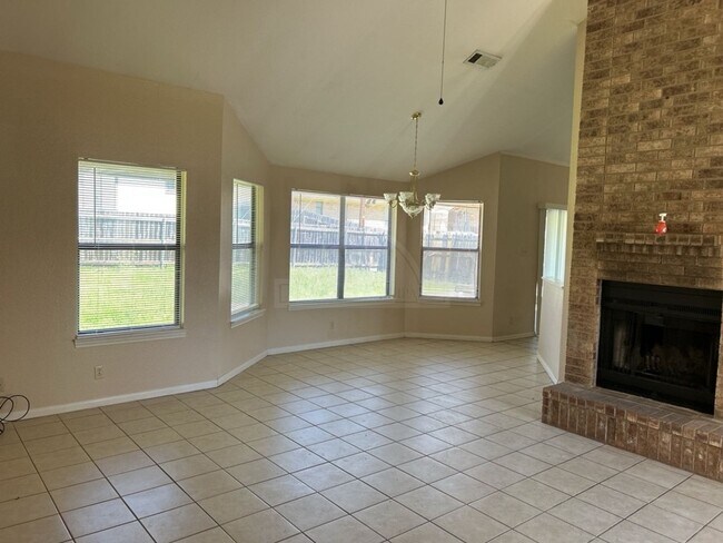 Photo - 101 Nancy Dr