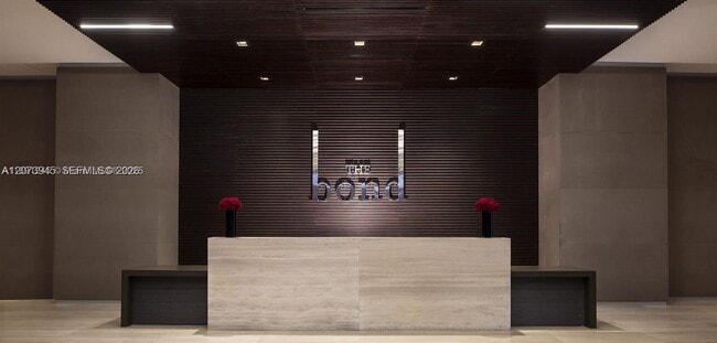 Building Photo - 1080 Brickell Ave Unit 2905