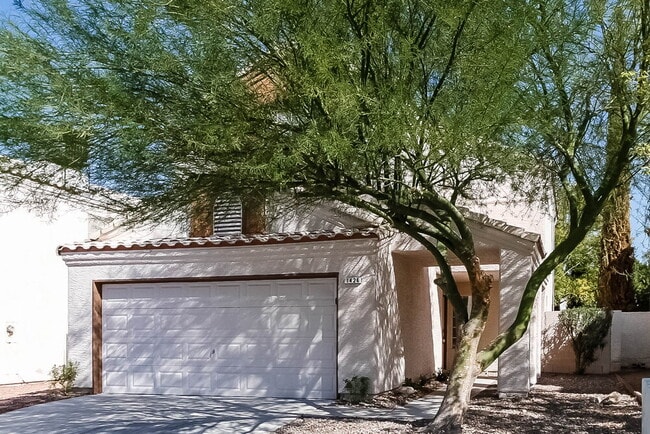 Photo - 1424 N Astronomy Cir House