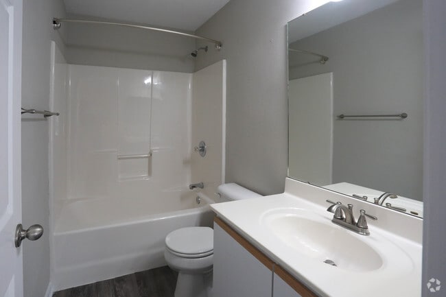 Cantwell Crossing Apartments and Townhomes