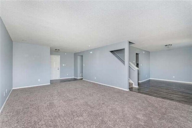 Photo - 3307 Blue Ash Ln