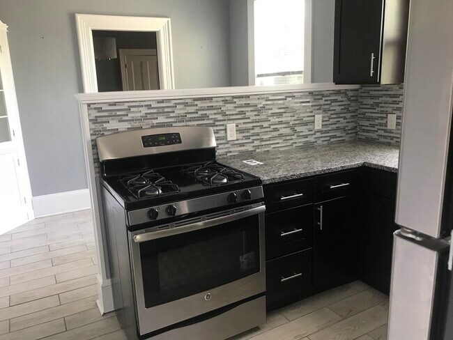 2 Monument Square Unit 3