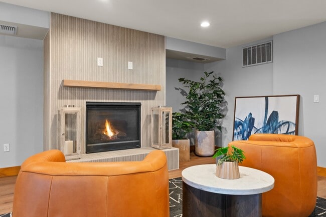 Photo - ALTITUDE BY VINTAGE