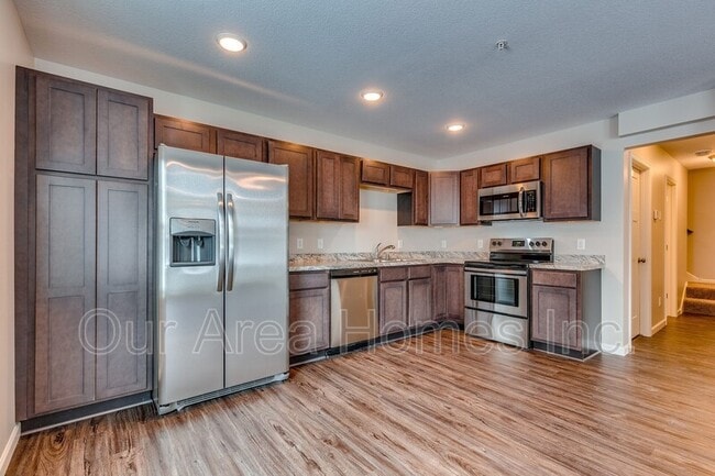 Building Photo - 12654 Pond View Rd