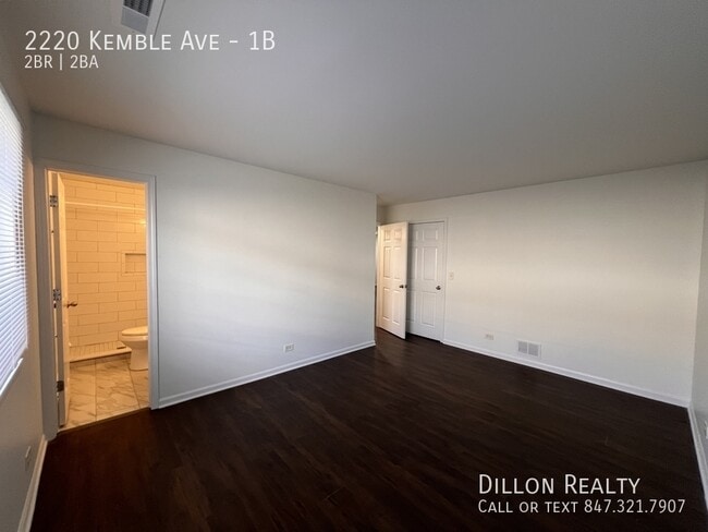 Photo - 2220 Kemble Ave Unit 1B