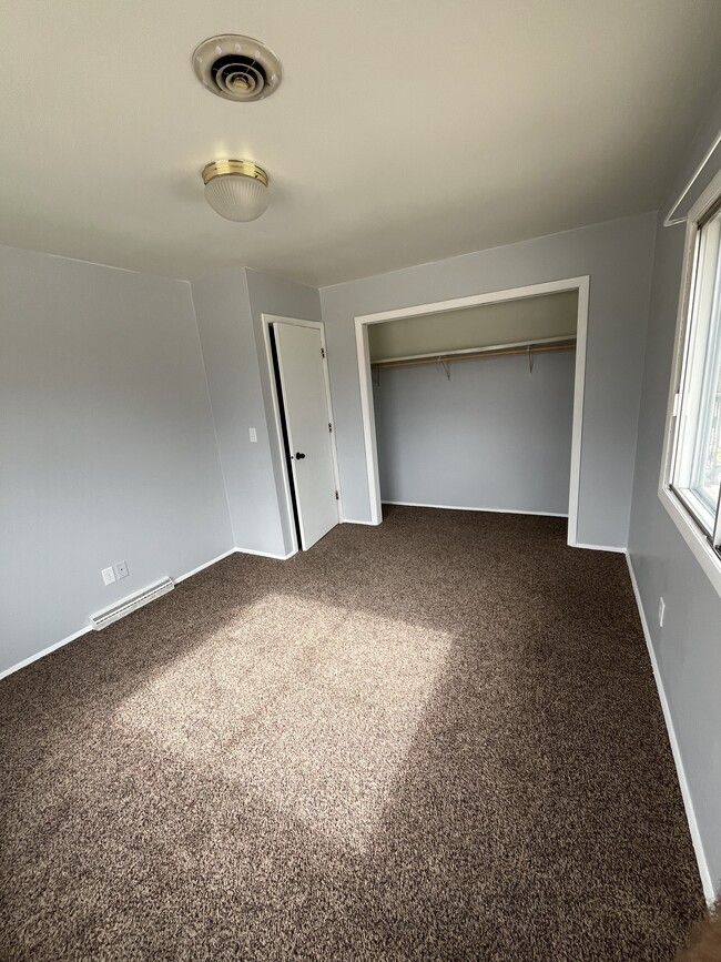 Photo - 3703 Parkway Blvd