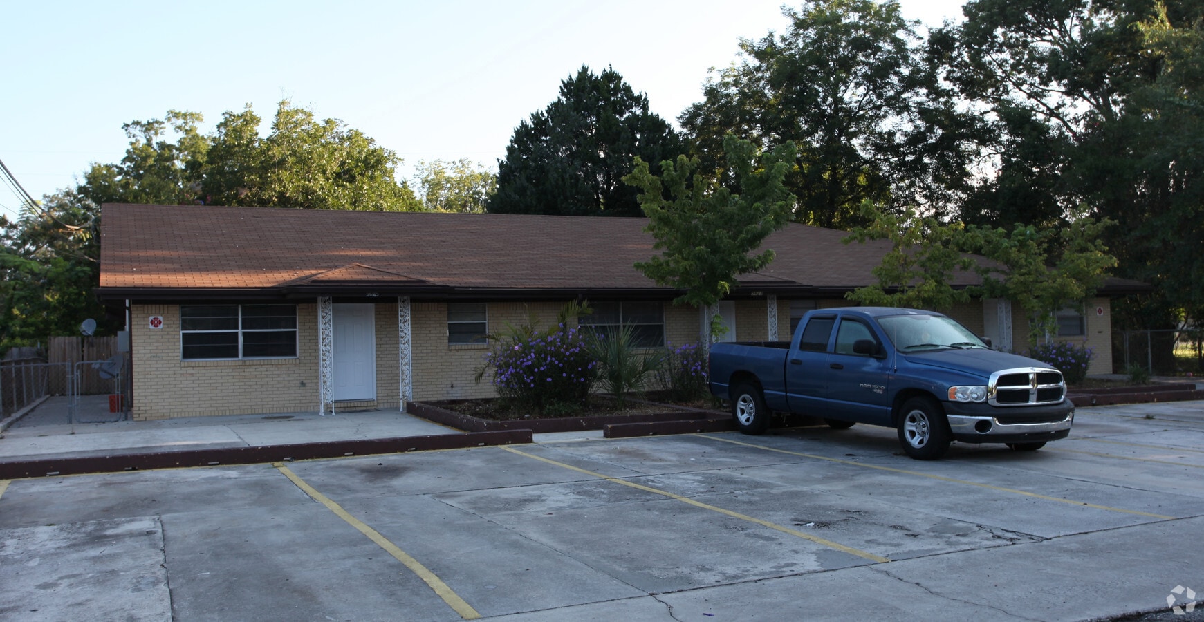 Monroe Manor - Monroe Manor