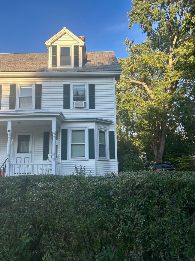 Building Photo - 30 Goldsmith St Unit 30