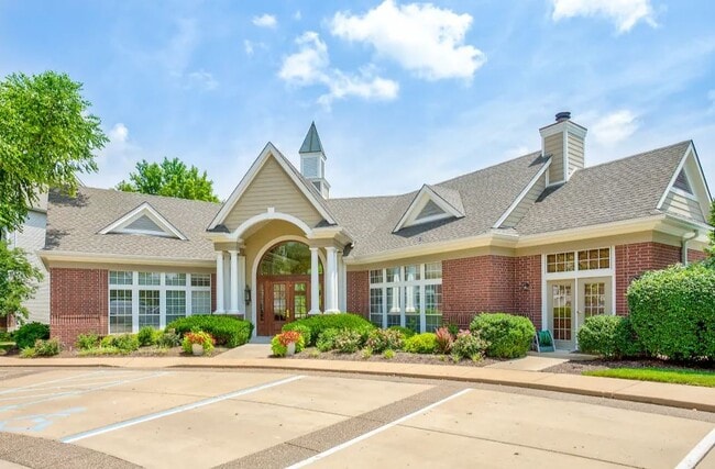 Carriage Place at Lake Chesterfield - Carriage Place at Lake Chesterfield Apartamentos