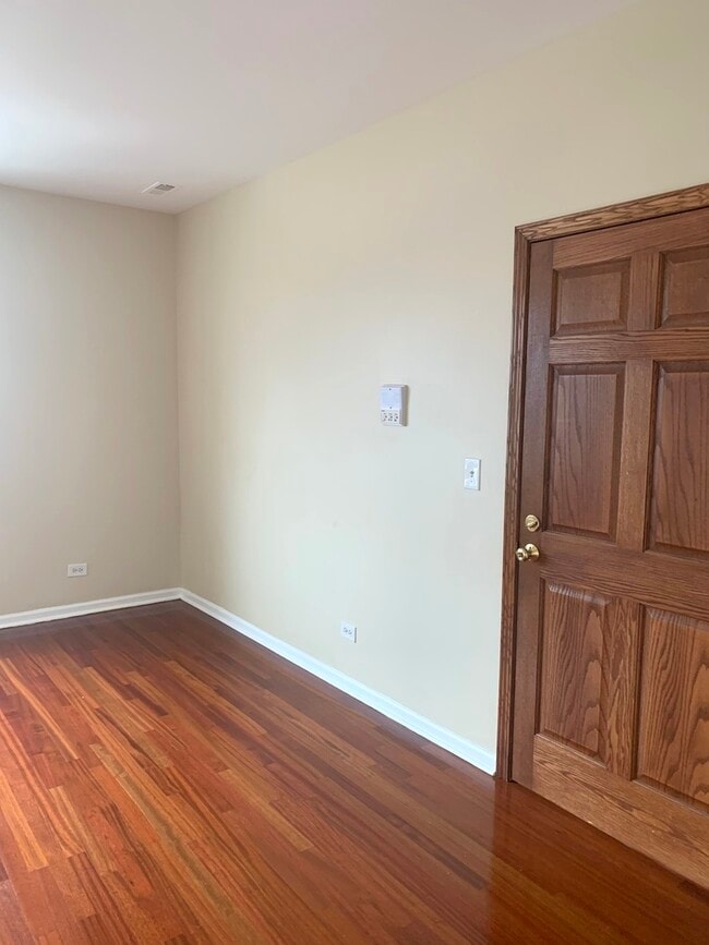 Photo - 5081 N Elston Ave Unit 2EAST