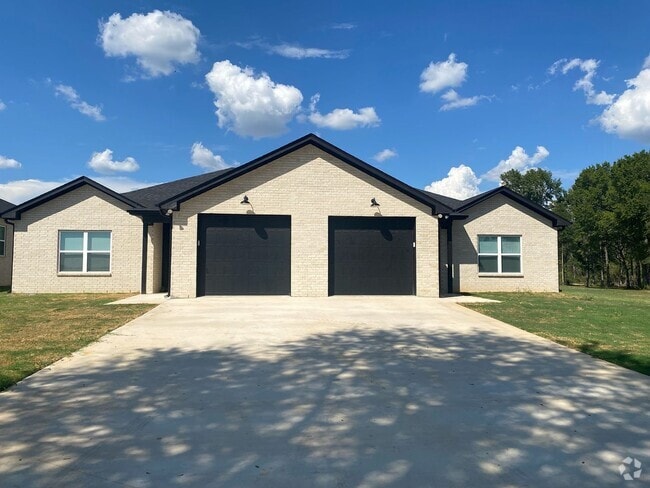 Building Photo - 11230 CR 152 Rental