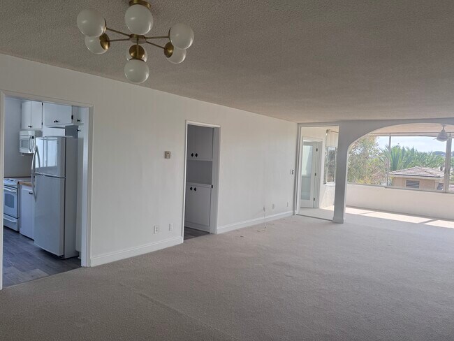 8701 Delgany Ave Unit 204