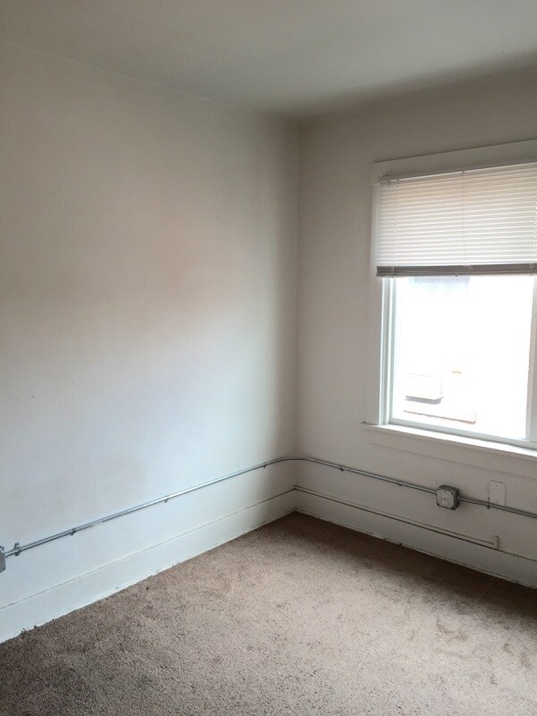 Photo - 372 S Bouquet St Unidad Apt. B