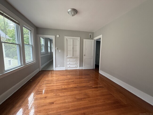 Photo - 80 Shepard St Unidad 2