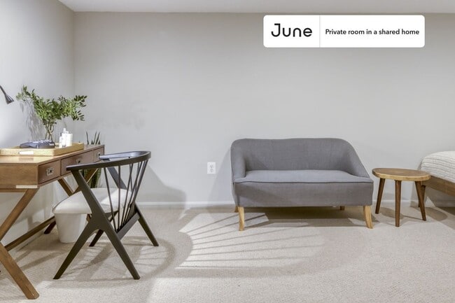 Photo - Room in Shared 5 bed/2.5 bath home Unit A