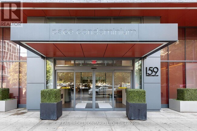 Photo - 159 Dundas St E Unit 606