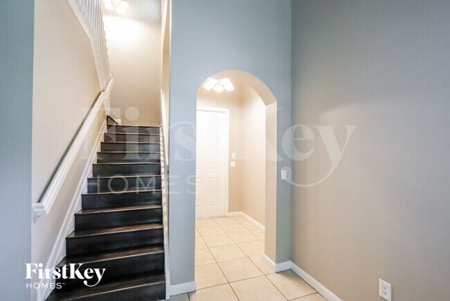 Photo - 300 NE 36th Avenue Rd