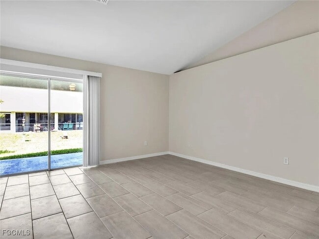 Photo - 4622 SW 8th Ct