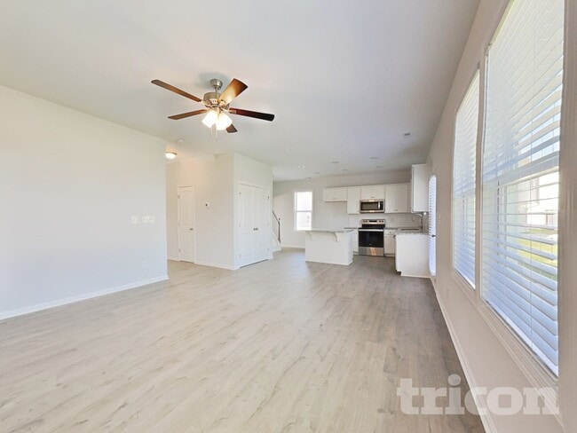 Photo - 258 Sturgeon St