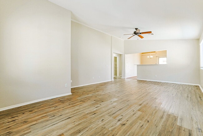 Photo - 1453 E Kelsi Ave
