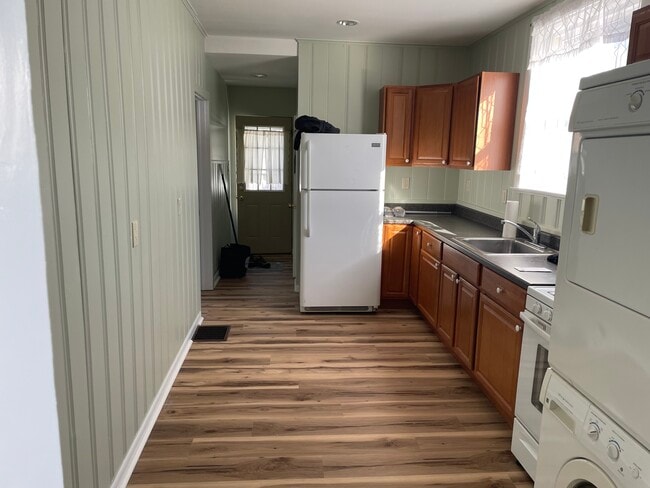 Photo - 109 Creston Ave Unit 1st Floor