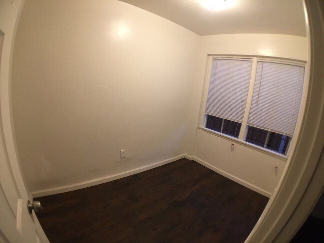 7404 S Western Ave Unit 1