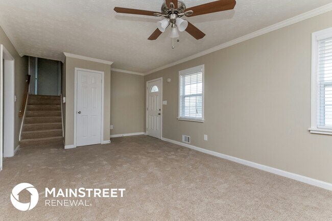 Photo - 331 Woodland St